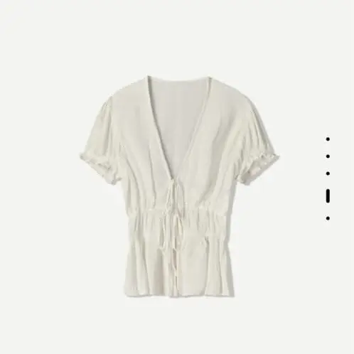 Blusa fruncida lazos Bershka — imagen 2