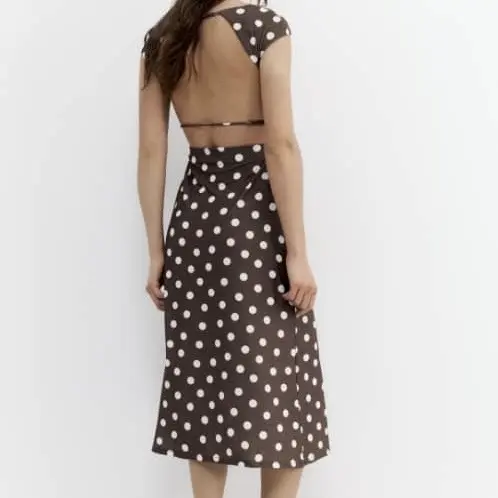 Vestido midi espalda abierta Pull&Bear's photo #1