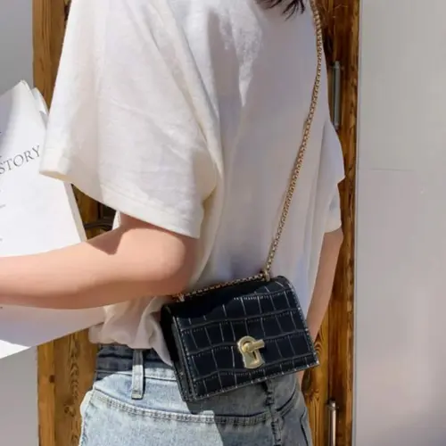 Carteras mini cadena dorada — imagen 1