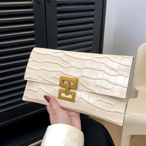 Bolso tipo sobre — imagen 2
