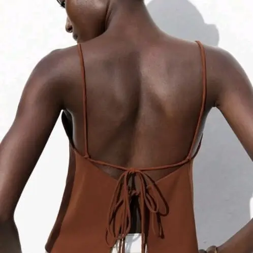 Blusa espalda afuera lazitos — imagen 1