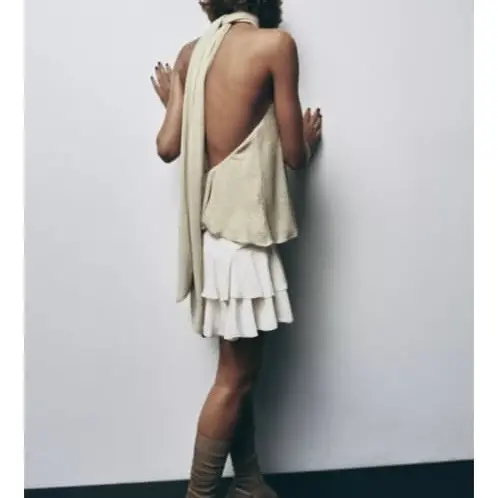 Blusa dorada espalda descubierta ZARA — imagen 2