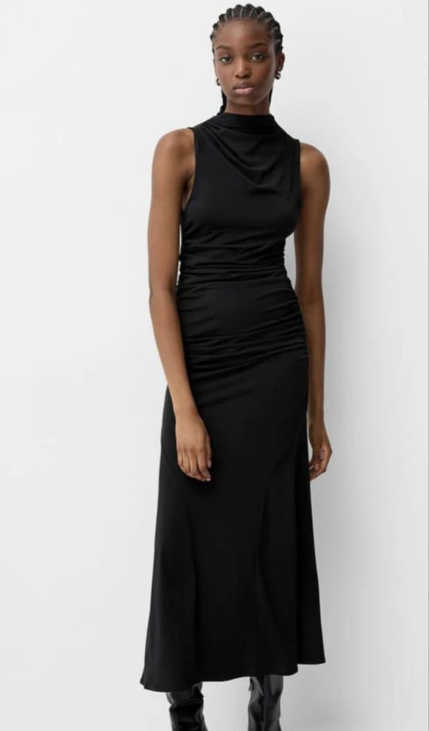 Vestido Cuello Alto Bershka's foto | Gigi’s Place |  BizneCubano