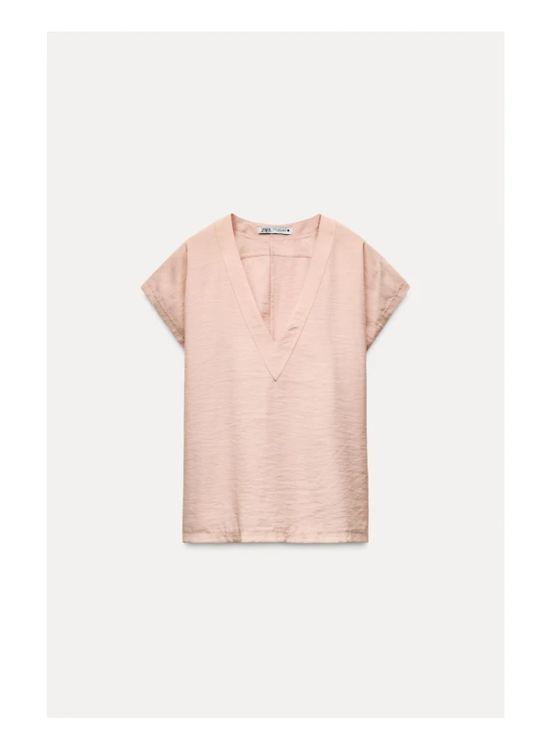 Blusa fluida escote v Zara's foto | Gigi’s Place |  BizneCubano
