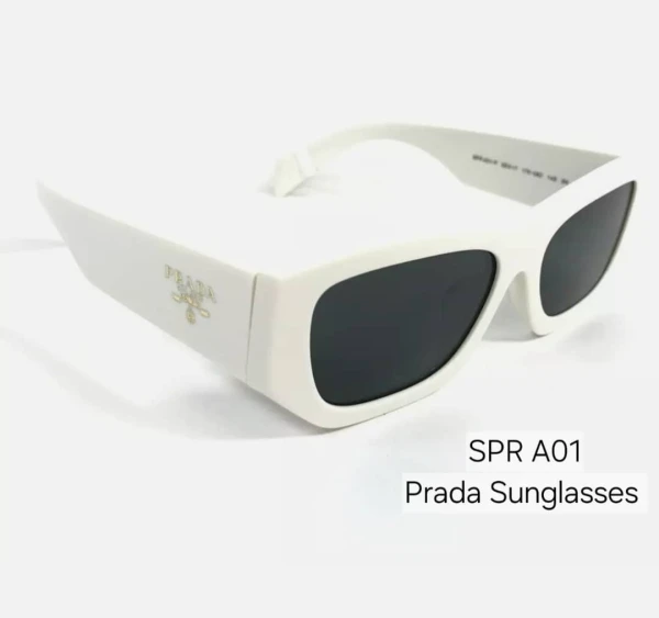Gafas Prada's foto | Gigi’s Place |  BizneCubano