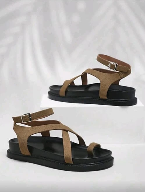 Sandalias prácticas's foto | Gigi’s Place |  BizneCubano