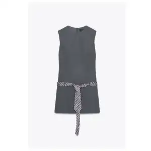 Vestido cinturón corbata ZARA miniatura 1
