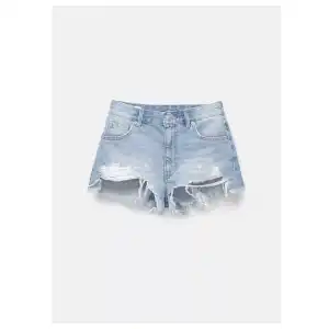 Shorts vaqueros rotos Pull&Bear miniatura 1