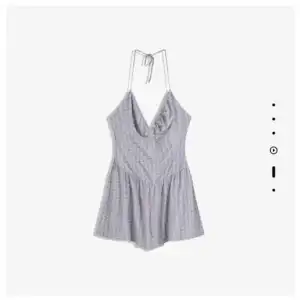 Monoshort Bershka miniatura 1