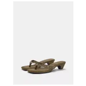 Sandalias carmelita detalle ojales Pull&Bear miniatura 2