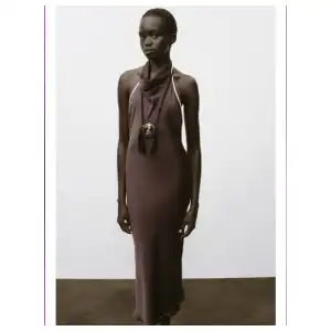 Vestido satinado ZARA miniatura 3
