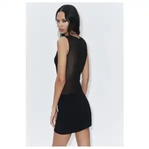Vestido mini combinado tul miniatura 2