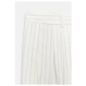 Pantalón wide leg Zara miniatura 2