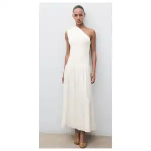 Vestido un hombro Mango miniatura 1