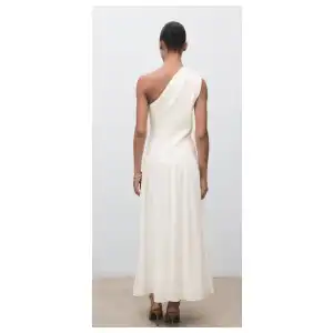 Vestido un hombro Mango miniatura 2