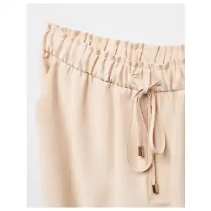 Pantalon fluido corte recto miniatura 6