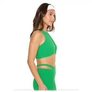 Top deportivo forever con relleno miniatura 5