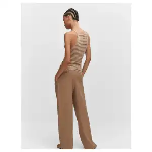 Top halter tejido mng miniatura 4