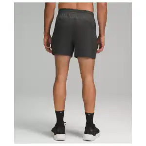Short lululemon de hombre miniatura 3