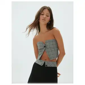 Conjunto mini falda y crop top F21 miniatura 1
