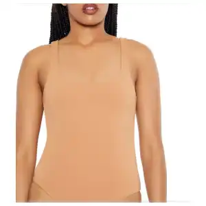 Body sculpt corte cuadrado F21 miniatura 1