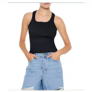 Camiseta corta con botones F21 miniatura 1