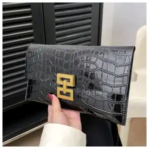 Bolso tipo sobre miniatura 3