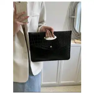 Bolso tipo sobre miniatura 4